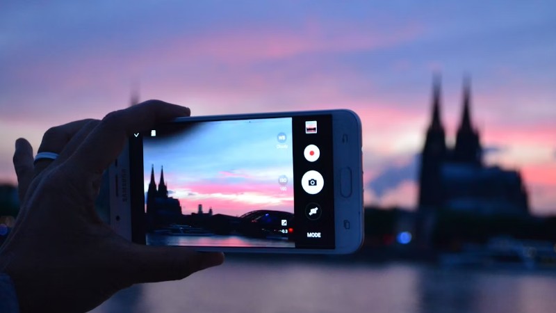 w, tags: und - unsplash